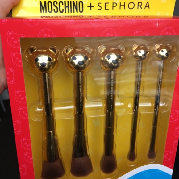 Moschino Bear Brush Set limited edition - Picture 1 of 3